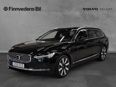 Svart Begagnad 2023 Volvo V90 Core Kombi | 419 000 kr (Marknadspris)