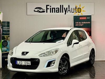 Vit Begagnad 2011 Peugeot 308 Halvkombi | 99 900 kr (Dyr)