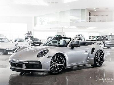 Begagnad Porsche 911 Turbo S 650 HK (478 kW) 2024 Gt silver metallic