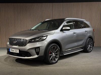 Grå Begagnad 2018 Kia Sorento GT-Line SUV | 296 400 kr (Marknadspris)