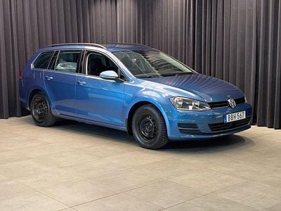Begagnad VW Golf VII 122 HK (89 kW) 2014 Blå Kombi