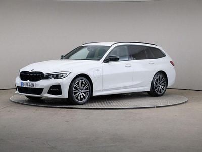 BMW 330e