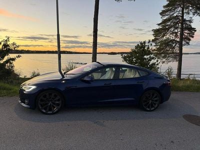 Deep blue metallic Begagnad 2020 Tesla Model S Long Range AWD Halvkombi | 349 000 kr (Marknadspris)