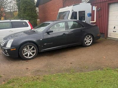 Begagnad 2005 Cadillac STS Sedan | 40 000 kr