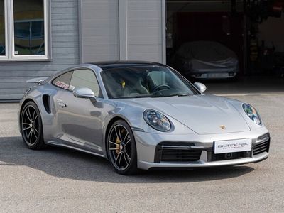 Porsche 911 Turbo S