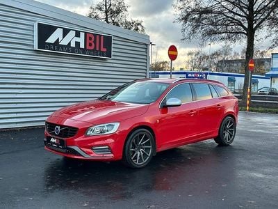 Begagnad Volvo V60 R-Design 150 HK (110 kW) 2017 Röd Kombi