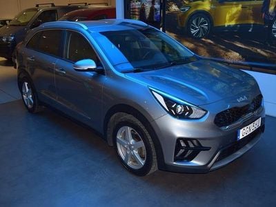 Begagnad Kia Niro 141 HK (103 kW) 2021 Grå SUV