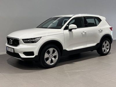 begagnad Volvo XC40 T2 T2 FWD Momentum 2021 Vit