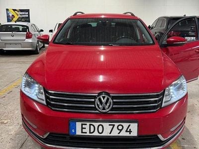 Röd Begagnad 2014 VW Passat GT Kombi | 93 999 kr (Marknadspris)