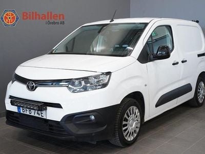 Begagnad Toyota Proace City City 131 HK (96 kW) 2022 Vit Minibuss