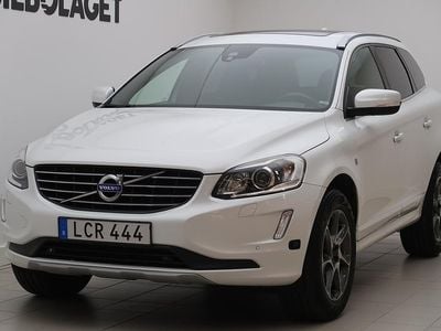 Vit Begagnad 2015 Volvo XC60 Business Edition SUV | 279 500 kr (Dyr)