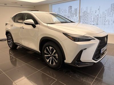 begagnad Lexus NX450h+ NX 450h+ Executive Teknikpaket/Vinterhjul/Dragkrok