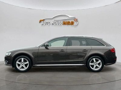 Begagnad Audi A4 Allroad Sport 190 HK (139 kW) 2016 Brun Kombi