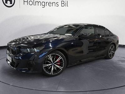 Begagnad BMW i5 M Sport 250 kW (340 HK) 2023 Svart Sedan