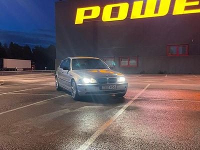 Begagnad BMW 320 170 HK (125 kW) 2002 Sedan