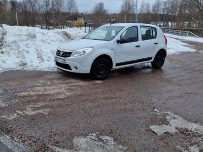 begagnad Dacia Sandero 1.6 E85 Euro 4