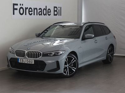 BMW 330e