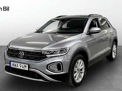 Begagnad VW T-Roc Life 150 HK (110 kW) 2024 Silver SUV