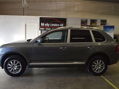 Grå Begagnad 2006 Porsche Cayenne SUV | 139 900 kr