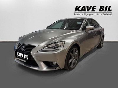 Lexus IS300h