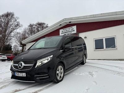 Begagnad Mercedes V300 Avantgarde 239 HK (175 kW) 2020 Svart Minibuss