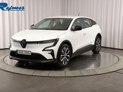 Vit Begagnad 2022 Renault Mégane Evolution Kombi | 249 800 kr (Dyr)