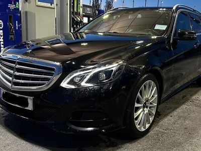 Mercedes E220