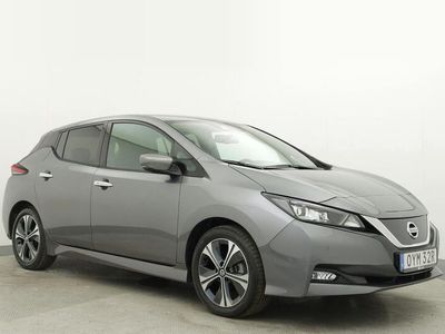 begagnad Nissan Leaf 40 kWh N-Connecta 360° Adap Farth Navi V-hjul 2022, Halvkombi