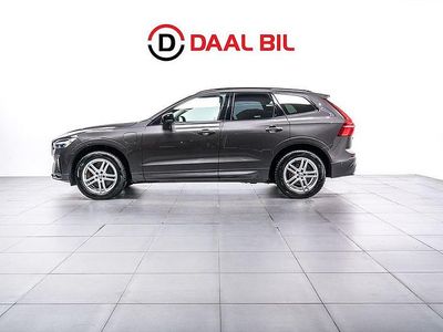 Grå Begagnad 2022 Volvo XC60 R-Design SUV | 399 700 kr (Dyr)