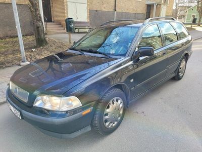 begagnad Volvo V40 1.8 Euro 3 122 hk