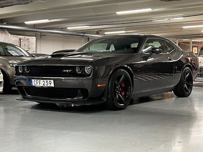 begagnad Dodge Challenger SRT Hellcat Felfri Carfax