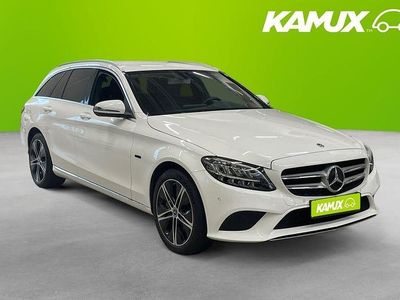 Vit Begagnad 2020 Mercedes C300 Kombi | 254 700 kr