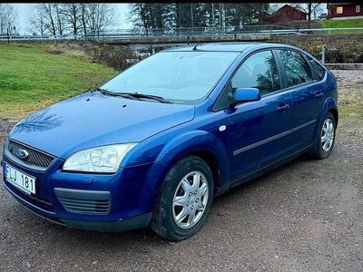 Begagnad 2007 Ford Focus Halvkombi | 24 500 kr (Marknadspris)