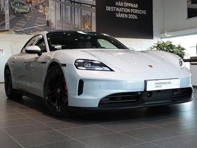 Ice grey metallic Begagnad 2025 Porsche Taycan 4S Sedan | 1 395 000 kr