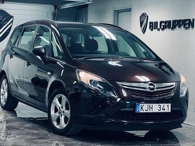 Brun Begagnad 2015 Opel Zafira Minibuss | 94 000 kr