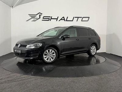 Svart Begagnad 2016 VW Golf VII Kombi | 114 900 kr (Marknadspris)