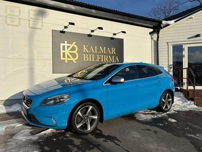 Begagnad Volvo V40 R-Design 254 HK (186 kW) 2013 Blå Halvkombi