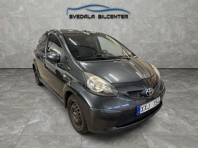 Mörkgrå Begagnad 2006 Toyota Aygo Halvkombi | 19 600 kr (Marknadspris)