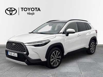 Vit Begagnad 2024 Toyota Corolla Cross Executive SUV | 415 000 kr (Dyr)