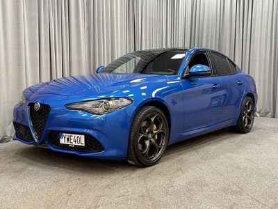 Begagnad Alfa Romeo Giulia Veloce 280 HK (205 kW) 2019 Blå Sedan