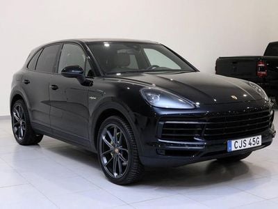 Svart Begagnad 2020 Porsche Cayenne Sport SUV | 549 900 kr