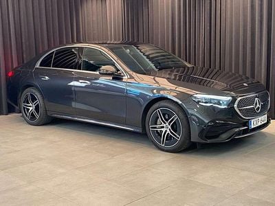 Grå metallic Begagnad 2024 Mercedes E300 AMG line Sedan | 599 000 kr