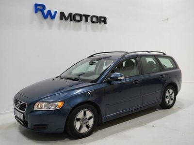 Blå Begagnad 2010 Volvo V50 Kinetic Kombi | 29 800 kr (Superpris)
