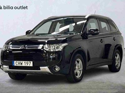 Svart Begagnad 2014 Mitsubishi Outlander SUV | 134 900 kr (Marknadspris)