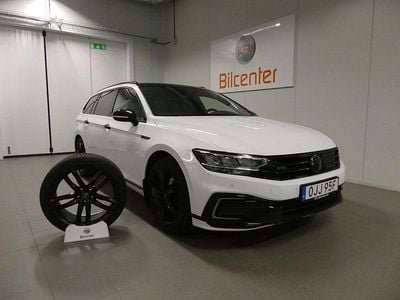 Vit Begagnad 2020 VW Passat GTE Kombi | 257 900 kr (Lite dyr)