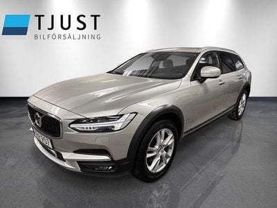Begagnad Volvo V90 CC SE 190 HK (139 kW) 2018 Ljusbrun Kombi