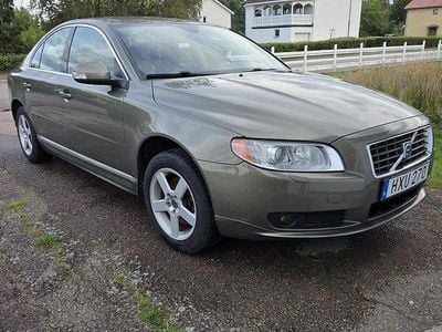Volvo S80