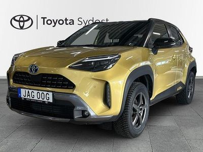 Gul Begagnad 2023 Toyota Yaris Hybrid | 319 000 kr (Lite dyr)