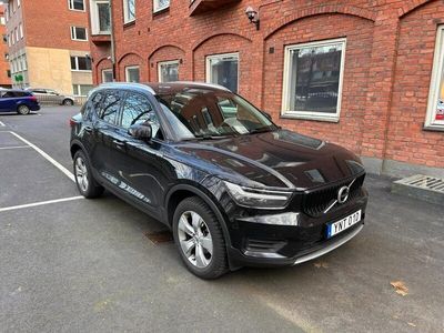 begagnad Volvo XC40 T2 Geartronic Momentum, Leather, Navi Pro, Klimat