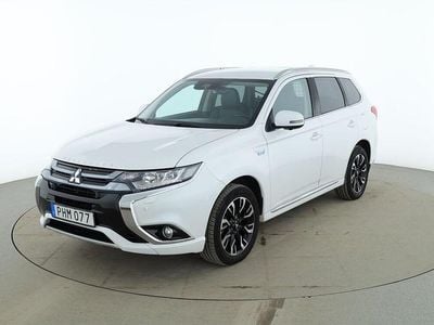 Begagnad Mitsubishi Outlander P-HEV 203 HK (149 kW) 2018 Vit SUV